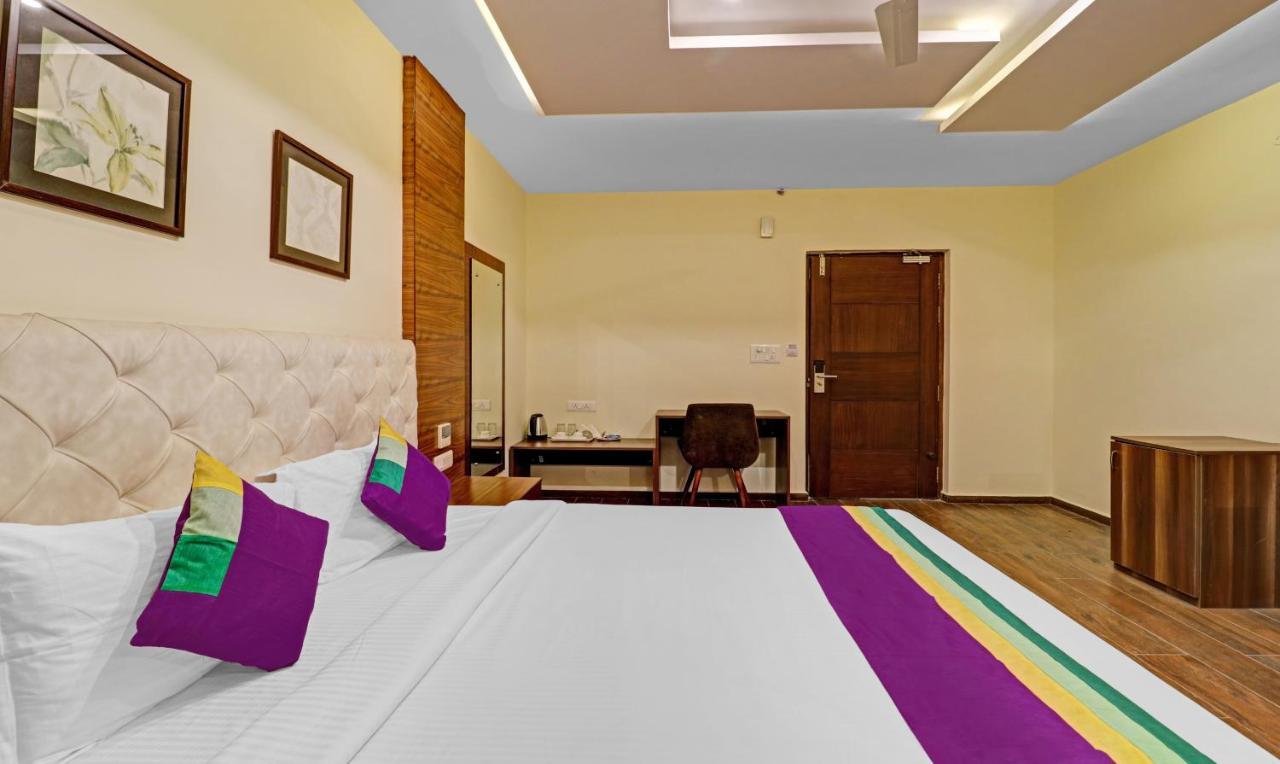 Treebo Premium Runway Suites, Marathahalli Bengaluru Kültér fotó